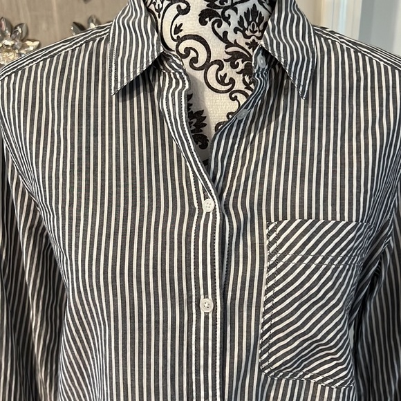 Express Boyfriend Button Down Shirt - Picture 2 of 9